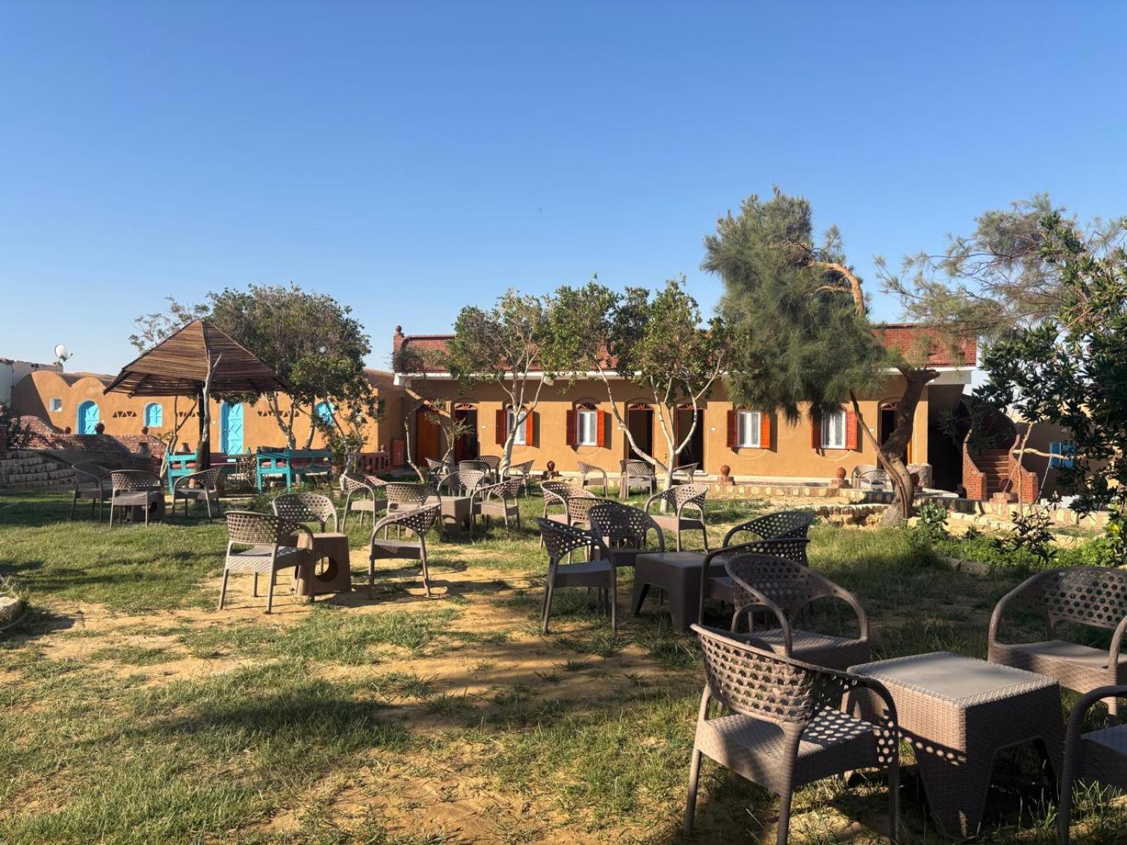 Beir El Gabal Hotel Qasr Dakhl Esterno foto