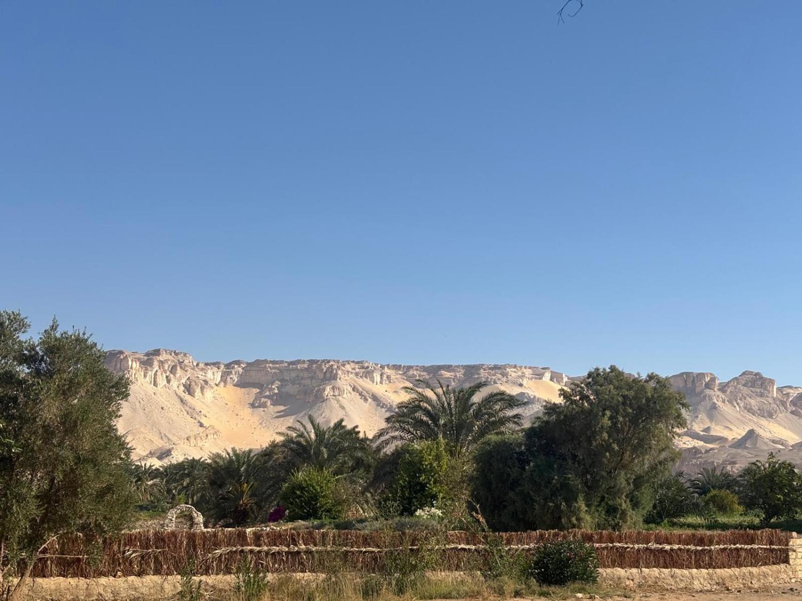Beir El Gabal Hotel Qasr Dakhl Esterno foto